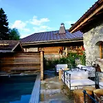Hotel Marc Veyrat *